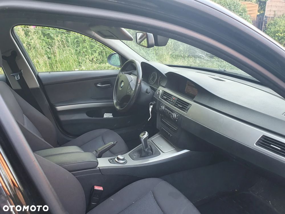 BMW Seria 3 320d DPF - 6