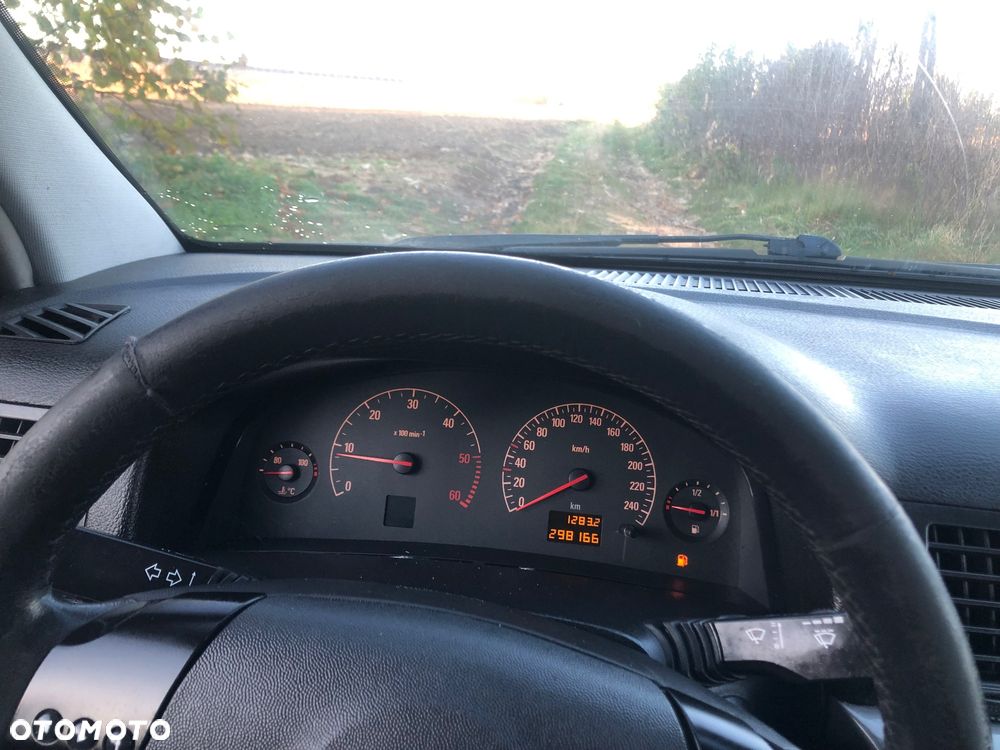 Opel Vectra - 14
