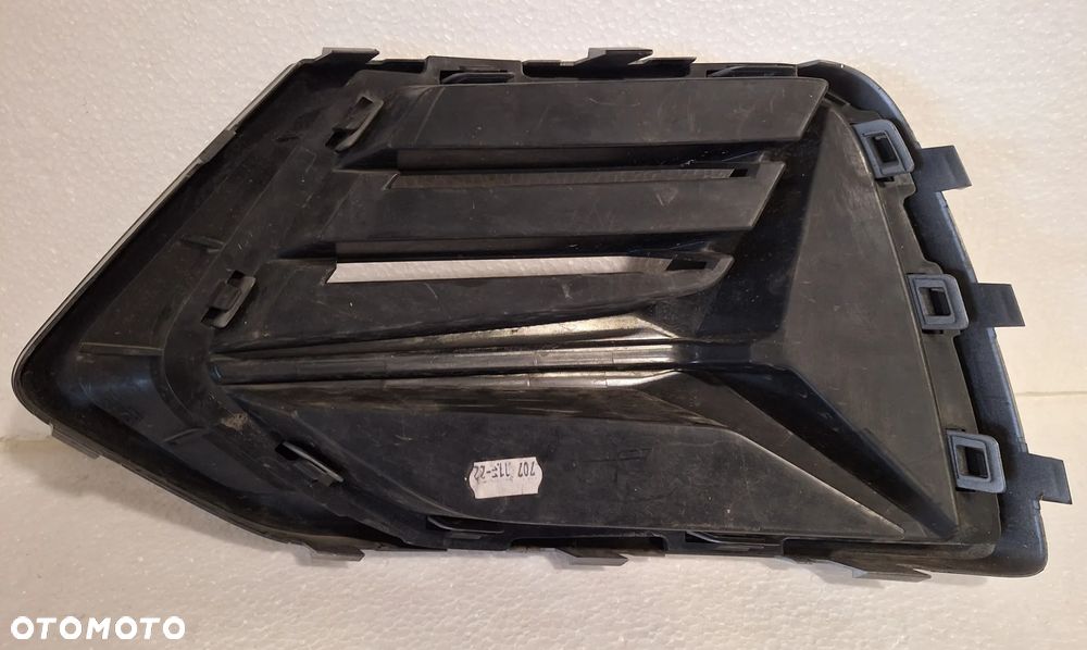 Audi Q3 II 18- Kratka Zderzaka Prawy Przód 83A807682B 83A853054 - 2