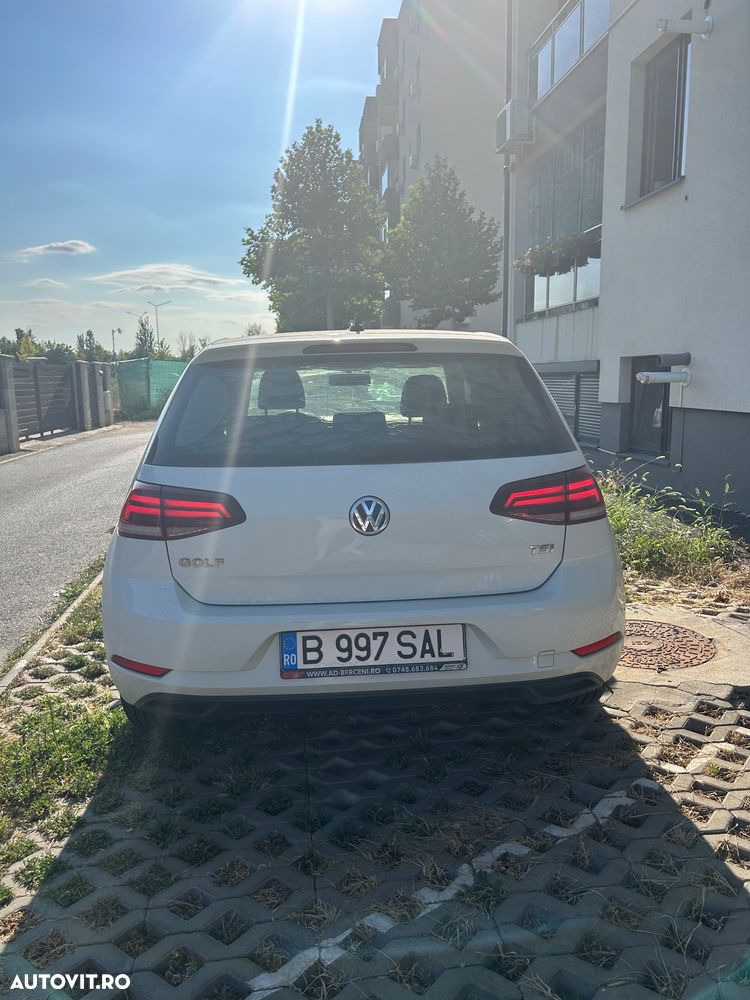 Volkswagen Golf 1.0 TSI Trendline - 4