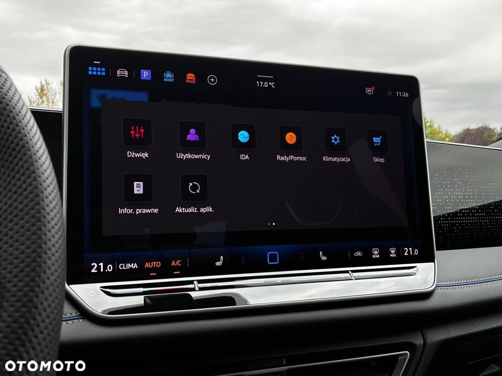 Volkswagen Tiguan - 13