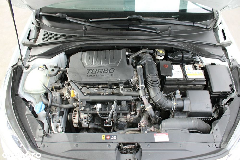 Kia Ceed 1.5 T-GDI Business Line - 31