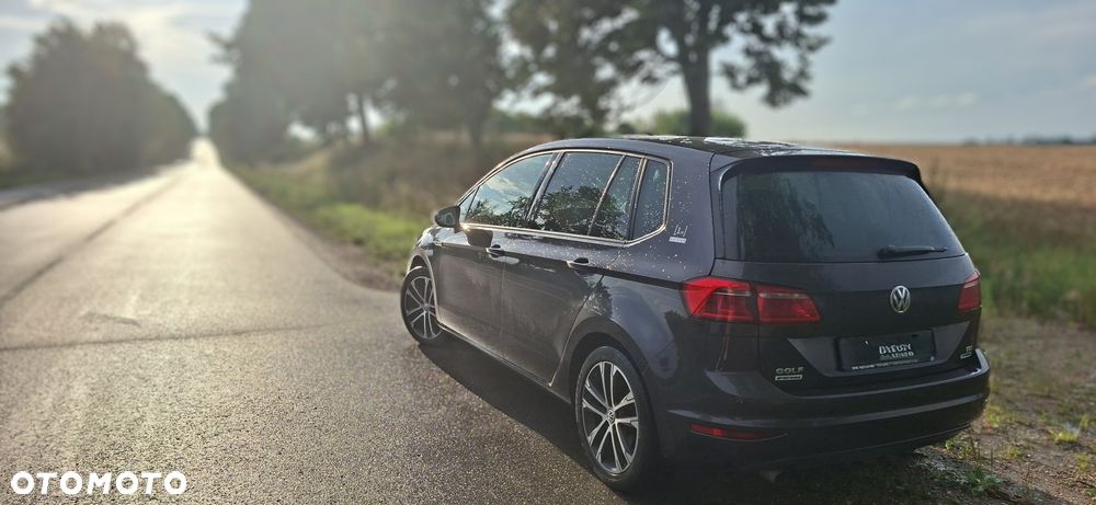 Volkswagen Golf Sportsvan - 1