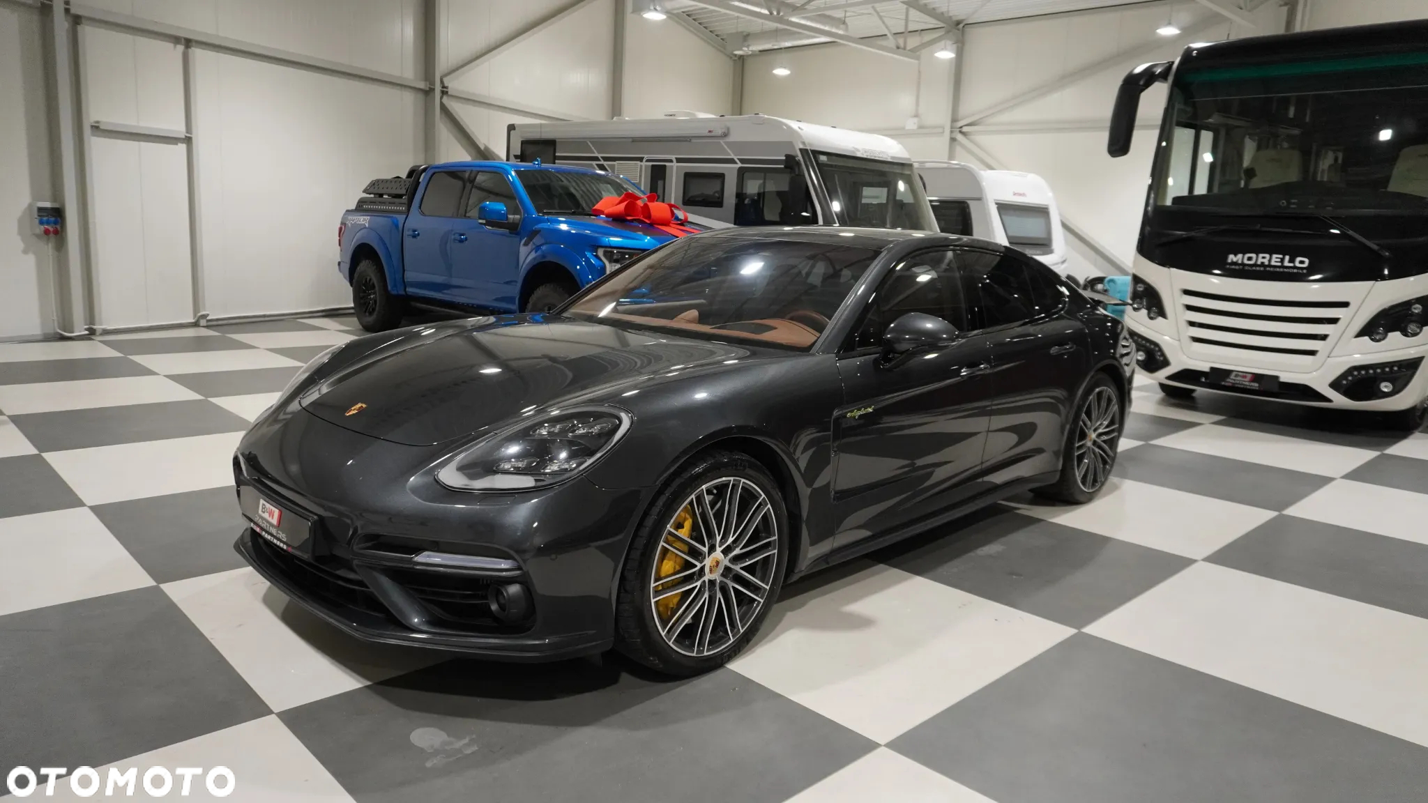 Porsche Panamera - 15