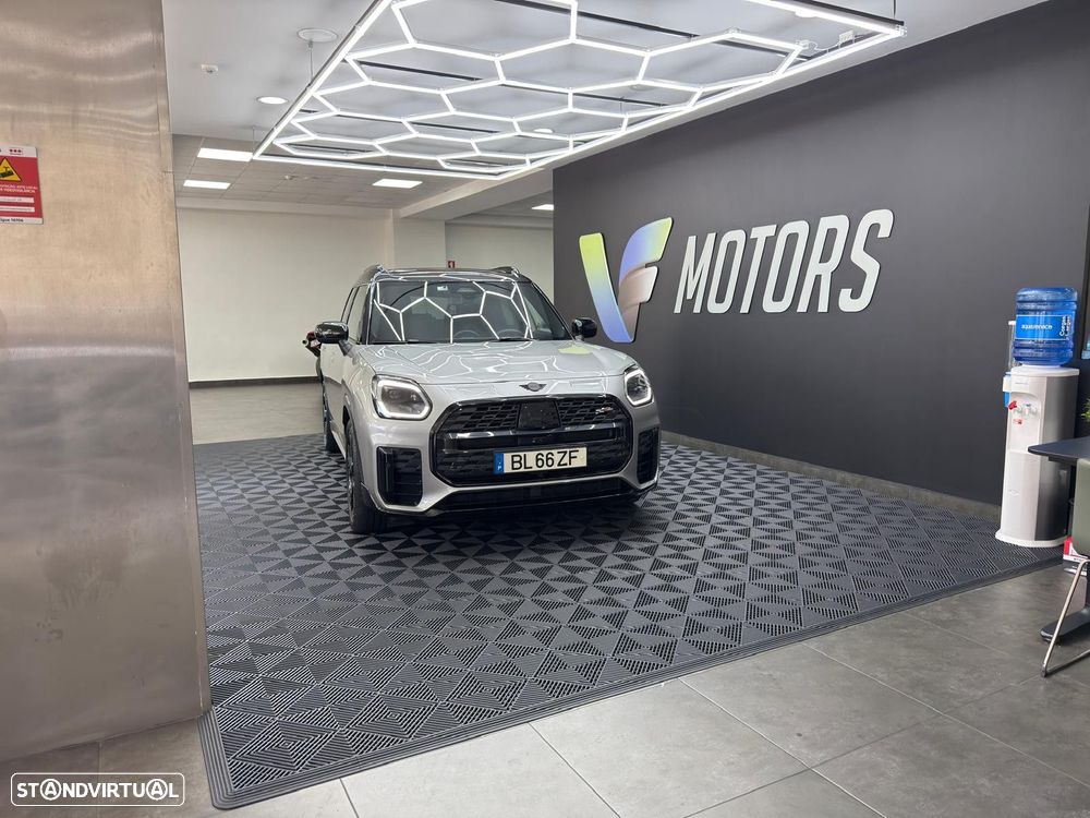 MINI Countryman Cooper SD ALL4 John Cooper Works Auto - 10