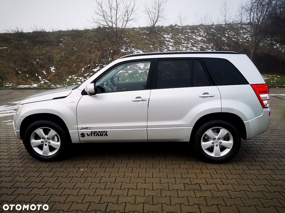 Suzuki Grand Vitara 1.9 DDiS De luxe - 13
