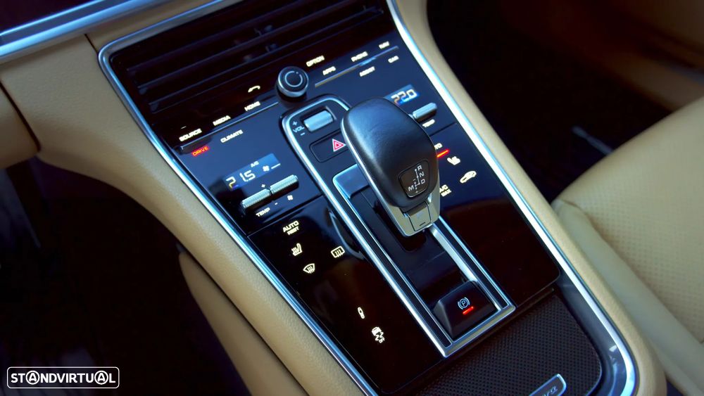 Porsche Panamera 4 S - 41