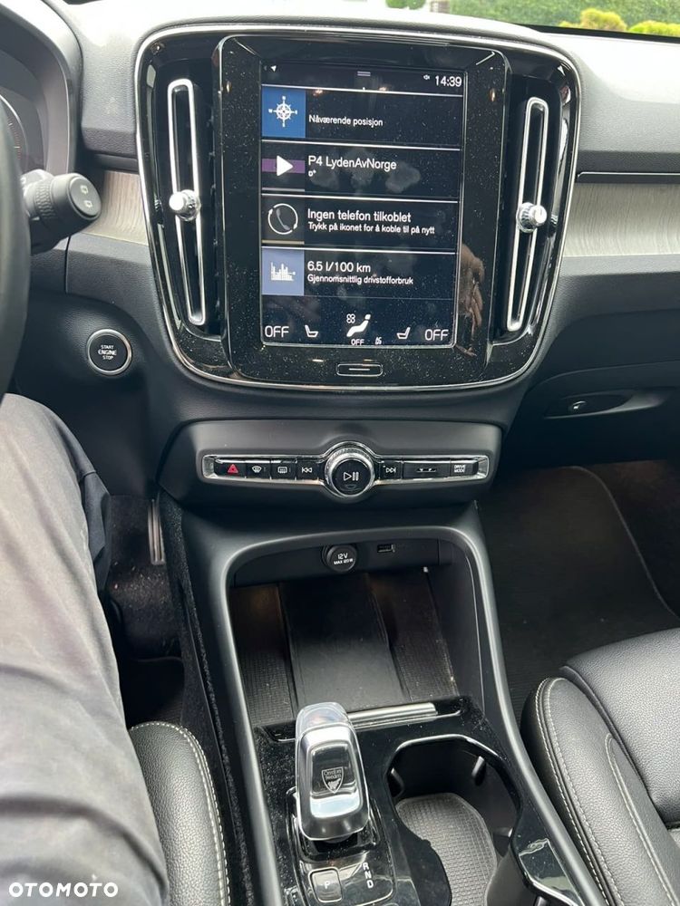 Volvo XC 40 D4 AWD Inscription - 15