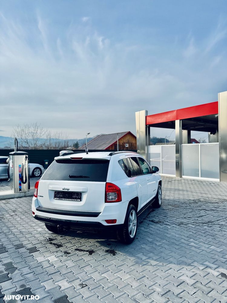 Jeep Compass 2.2 CRD 2WD Sport - 3