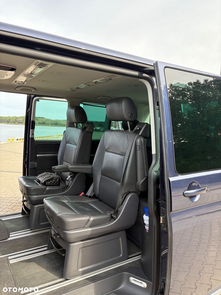 Volkswagen Multivan - 9