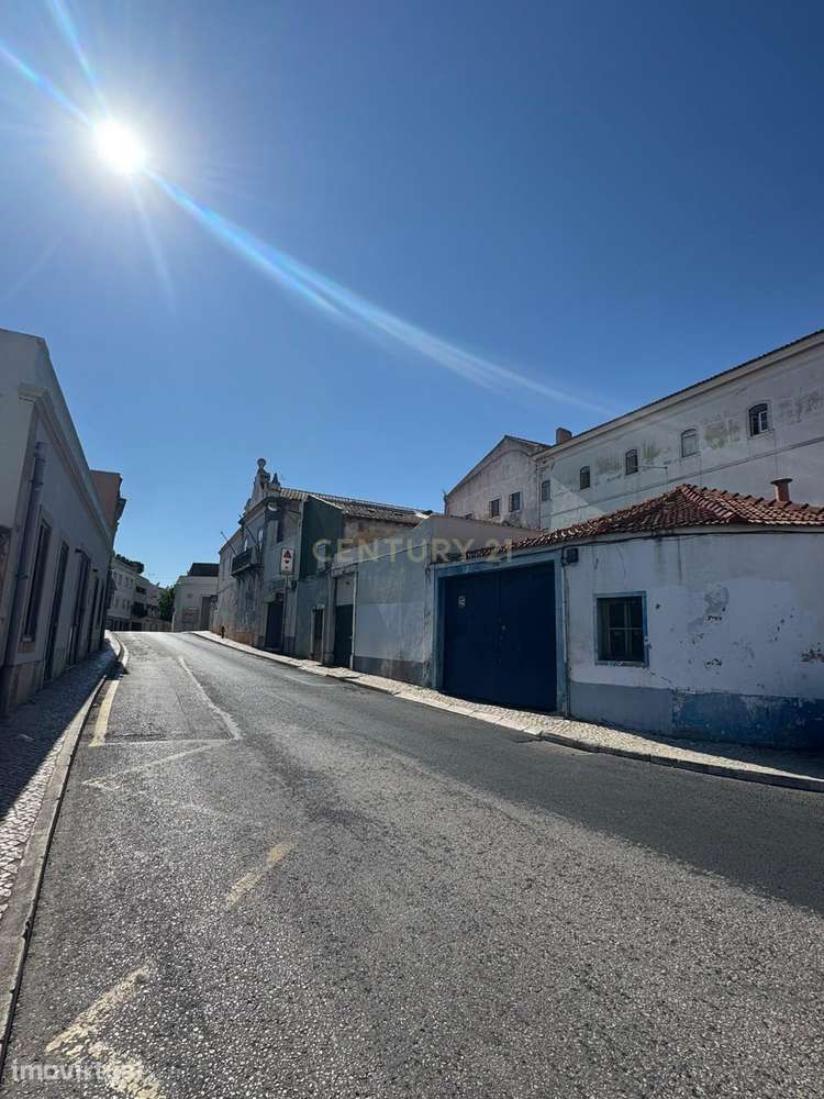 Armazém no Beato, Lisboa - 162m² com boa localização - Grande imagem: 2/7