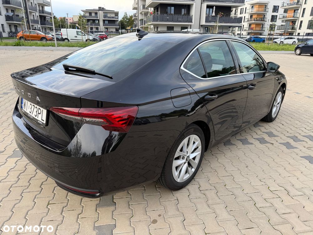 Skoda Octavia 1.5 TSI mHEV Selection DSG - 6