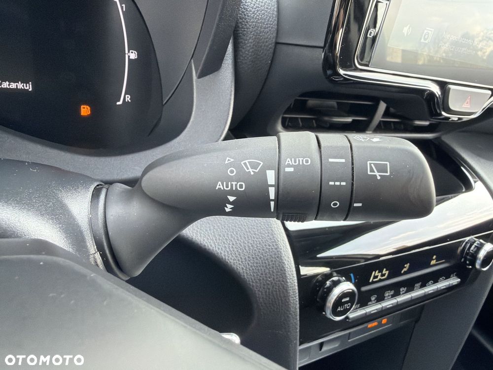 Toyota Yaris Cross Hybrid 1.5 Comfort - 17