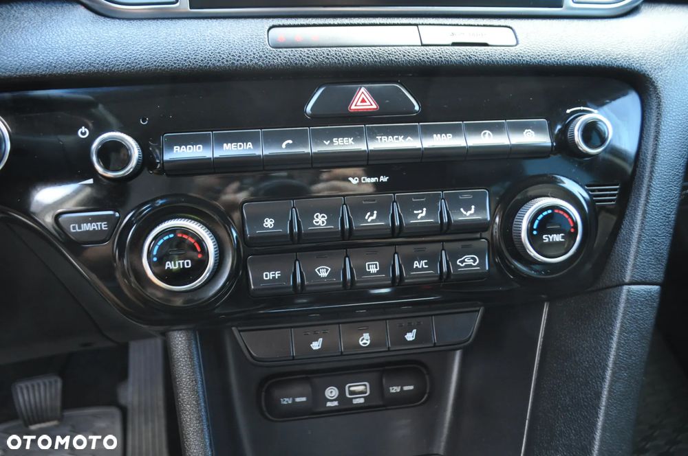 Kia Sportage 1.6 GDI Black Edition 2WD - 16