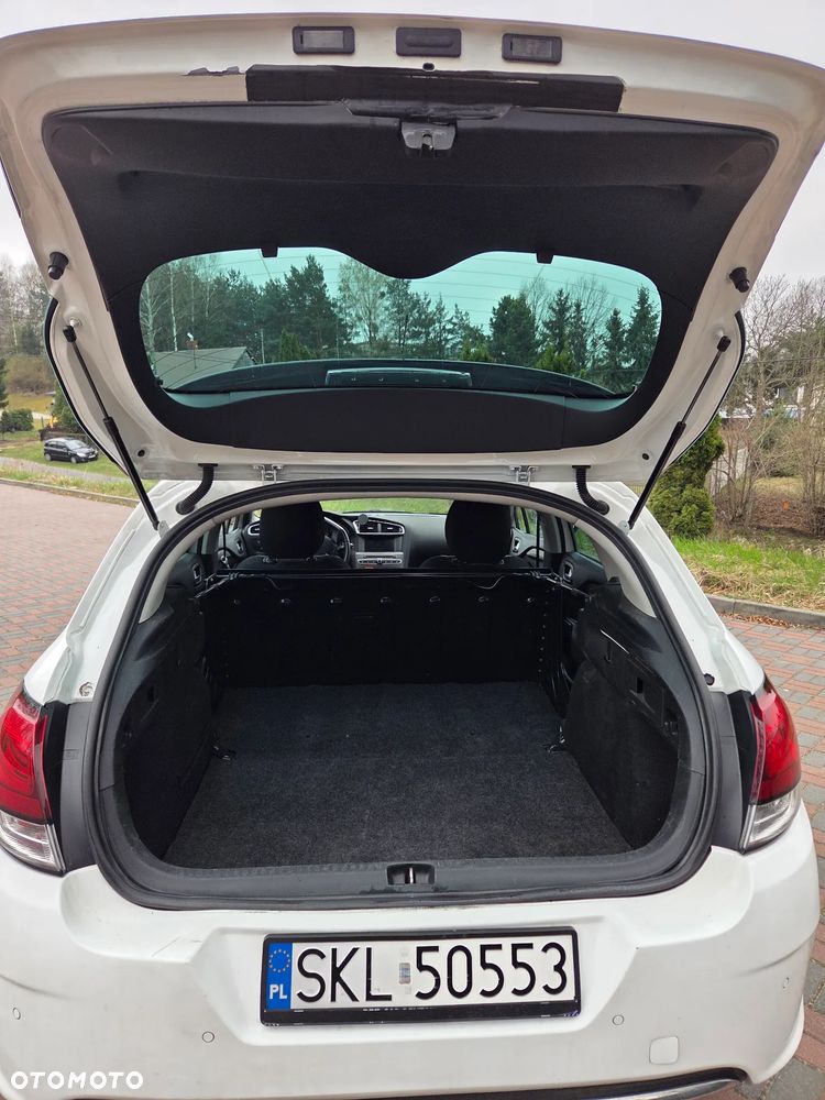 Citroën C4 BlueHDi 100 Selection - 12