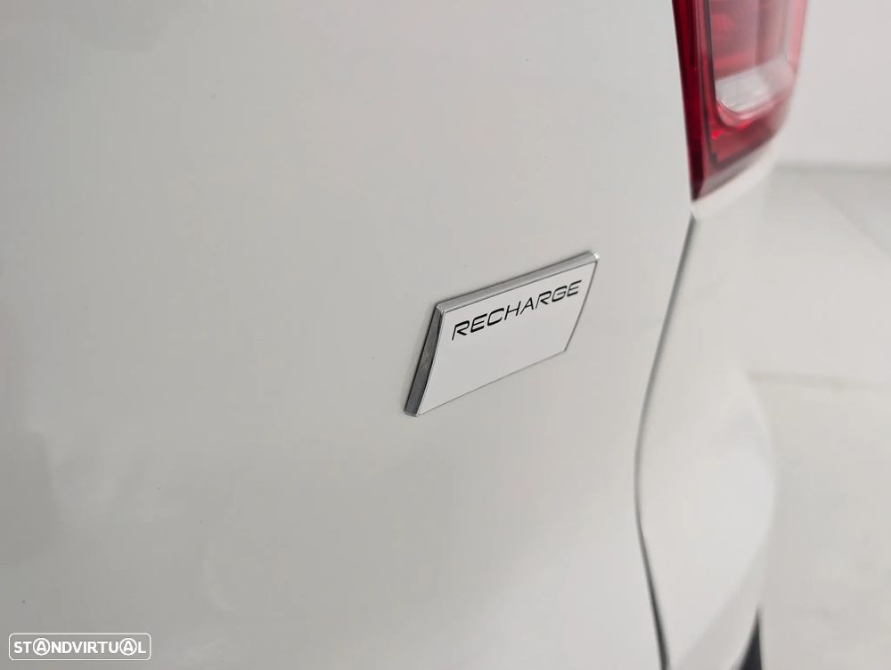 Volvo XC 40 Recharge Core - 23