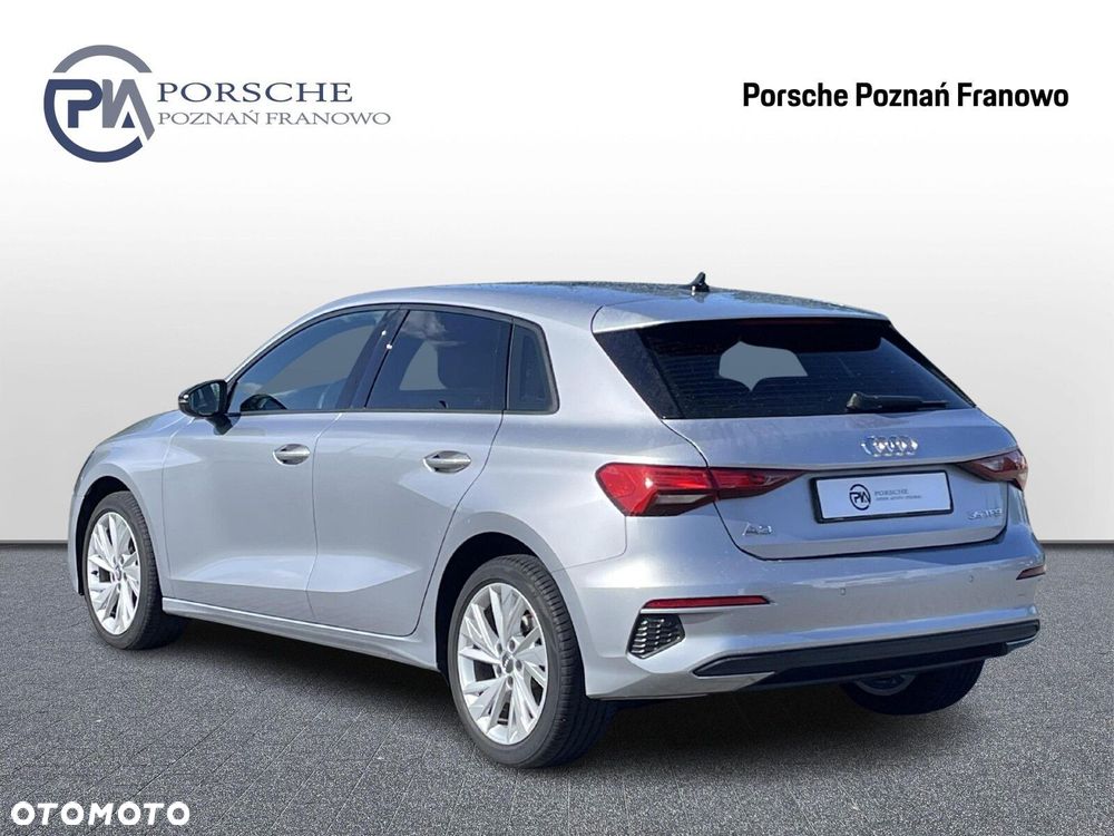 Audi A3 Sportback - 3