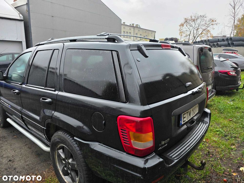 Jeep Cherokee 2004 photo 3