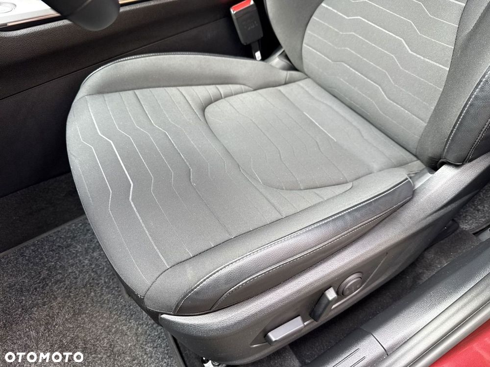 Kia Sportage 1.6 T-GDI HEV L 2WD - 12