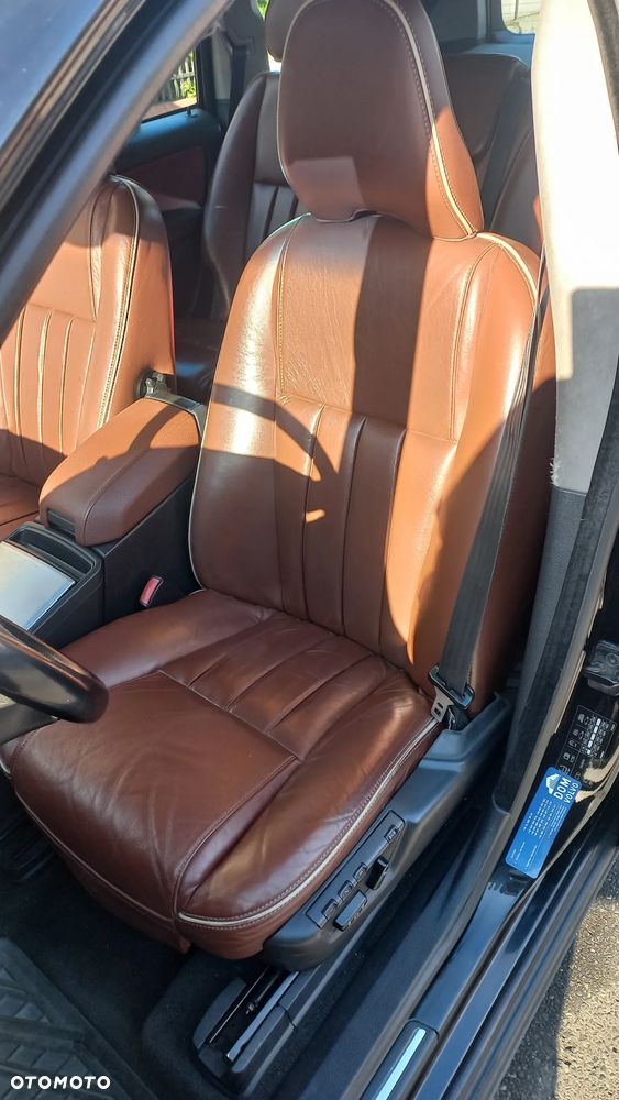 Volvo XC 90 - 9