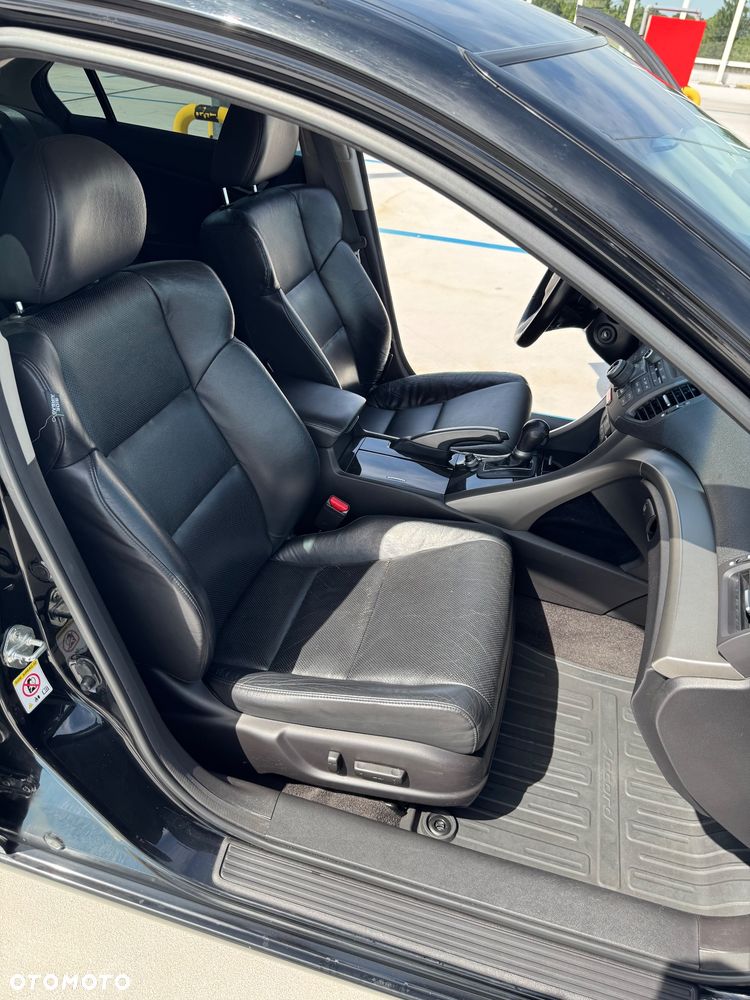 Honda Accord 2.4 Executive Nav+ACC+LKAS - 25