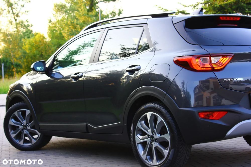 Kia Stonic 1.6 CRDi SCR XL - 10