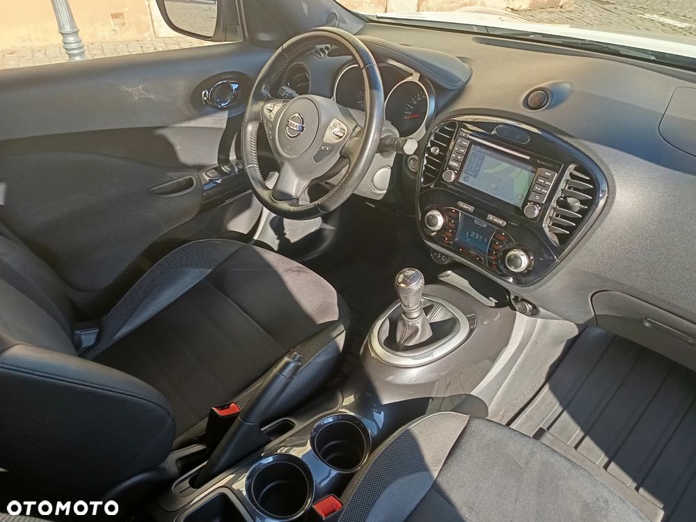 Nissan Juke 1.2 DIG-T N-Connecta EU6 - 10