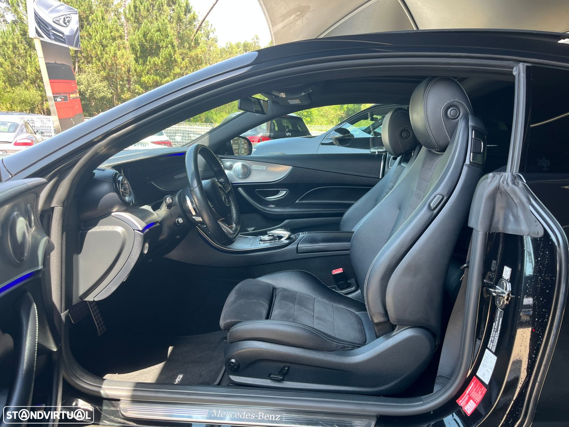 Mercedes-Benz E 220 d Coupe 9G-TRONIC AMG Line - 17