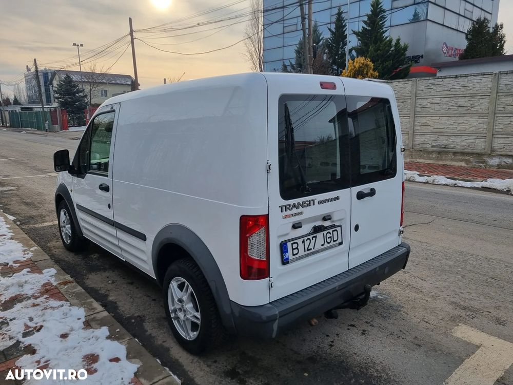 Ford Transit Connect - 7