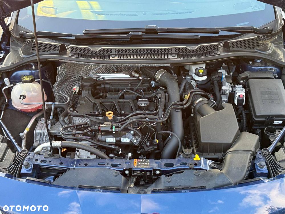 Opel Astra 1.2 T Ultimate S&S - 37
