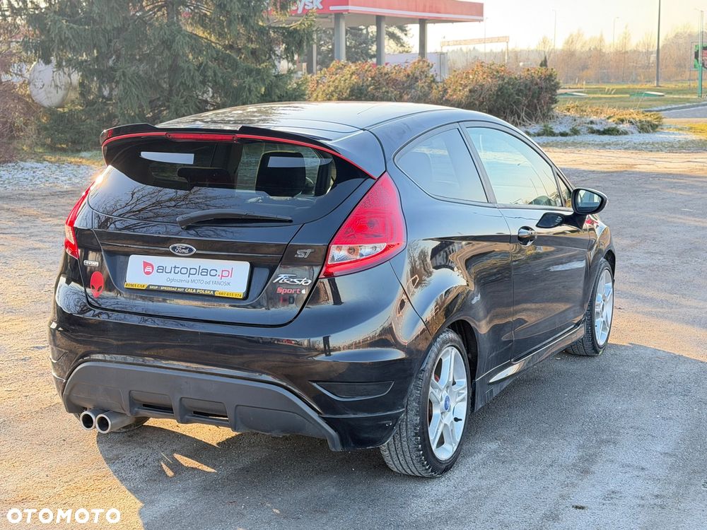 Ford Fiesta ver-1-0-ecoboost-start--stop-titanium - 11