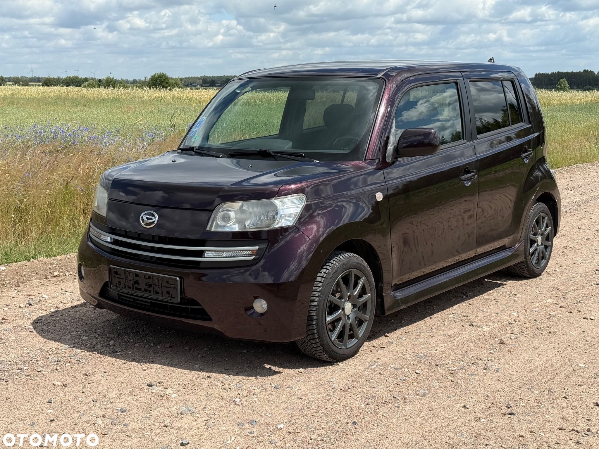 Daihatsu Materia 1.5 black edition - 1