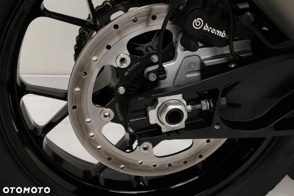 KTM Adventure - 37