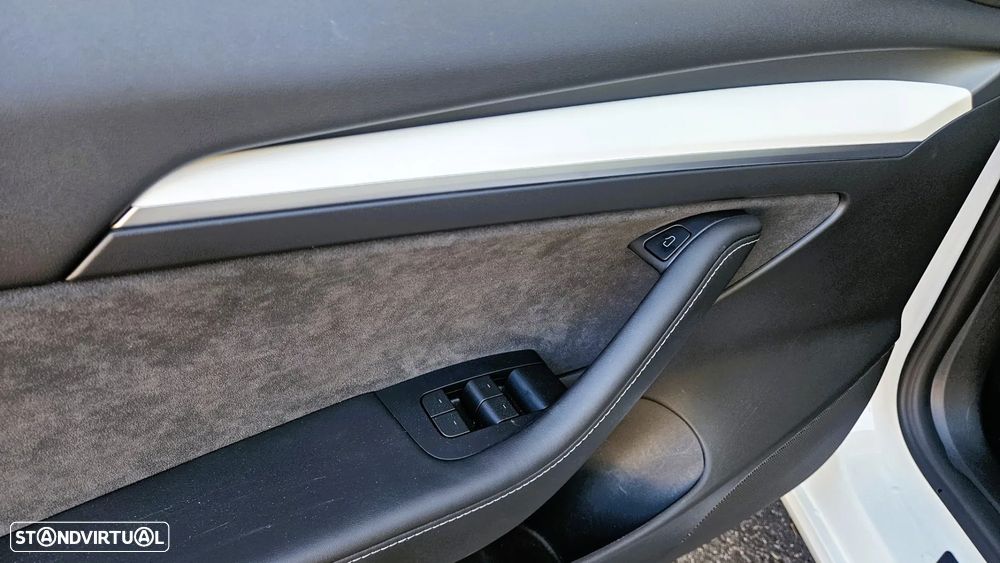 Tesla Model 3 Long Range Tração Integral - 12