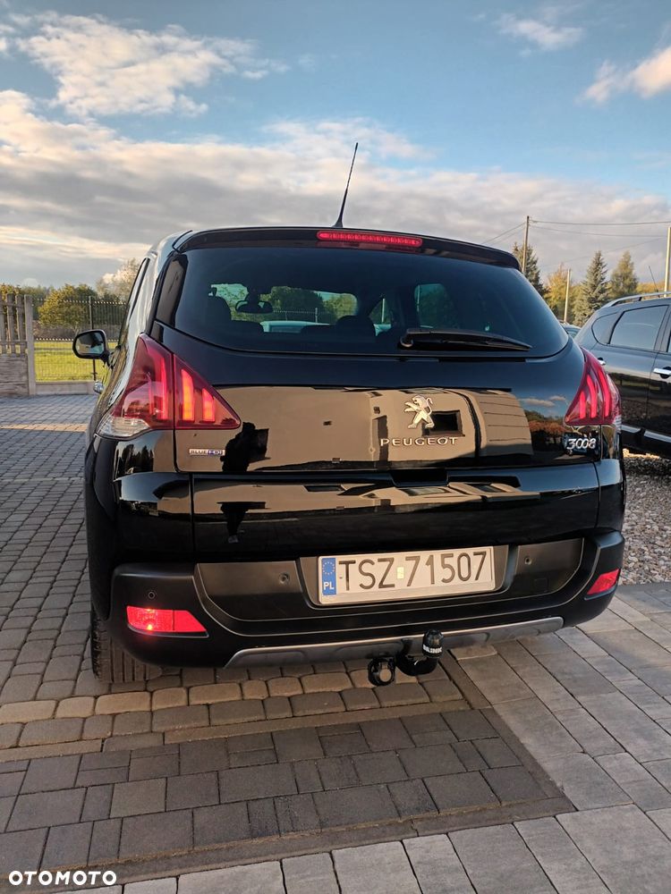 Peugeot 3008 1.6 BlueHDi Allure S&S EAT6 - 18