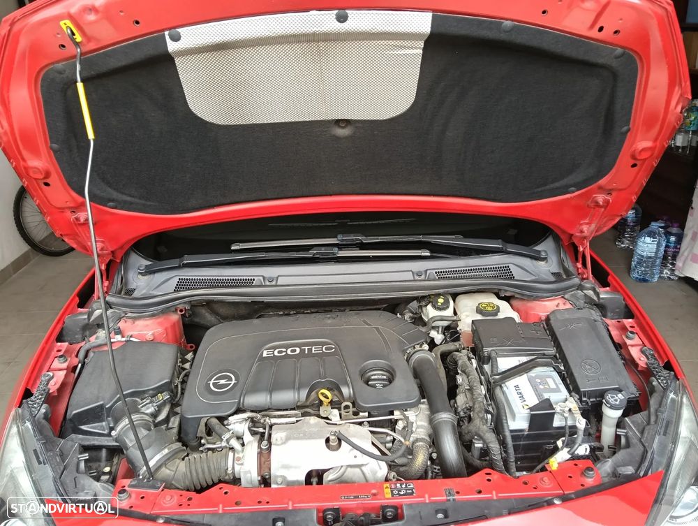 Opel Astra GTC - 6