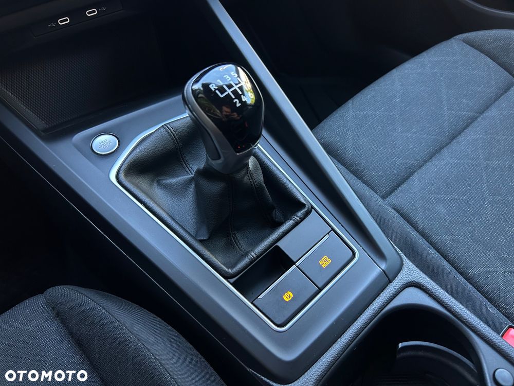 Volkswagen Golf 1.5 TSI EVO Life - 25