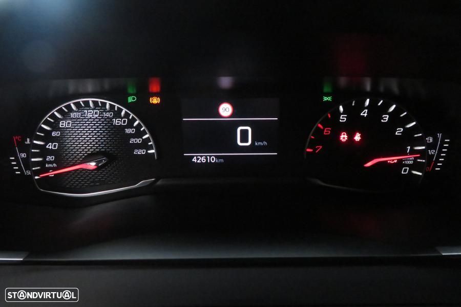 Peugeot 208 1.2 PureTech Active Pack - 23
