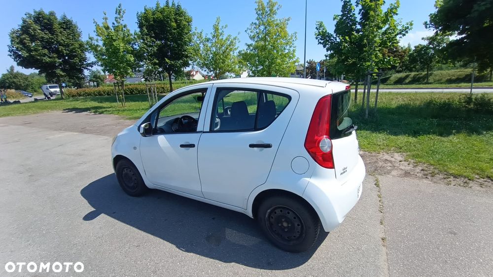 Opel Agila 1.0 Essentia - 8