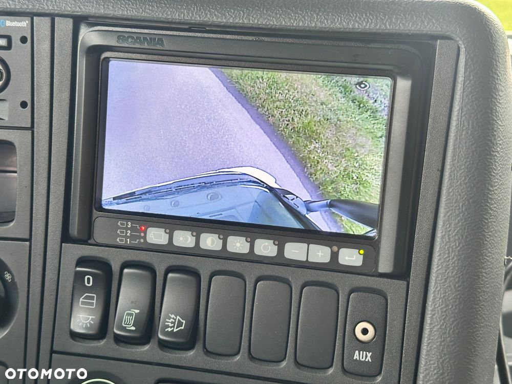 Scania P250 euro6 z Holandii kontener izoterma 19palet - 22
