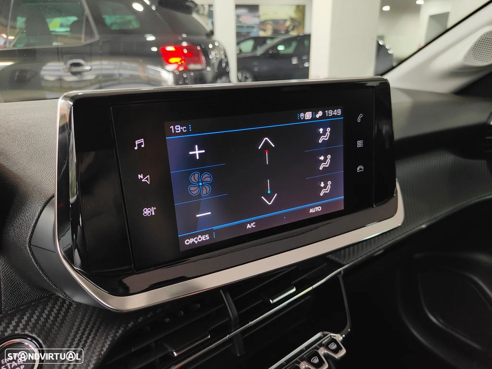 Peugeot 208 1.2 PureTech Allure Pack - 49