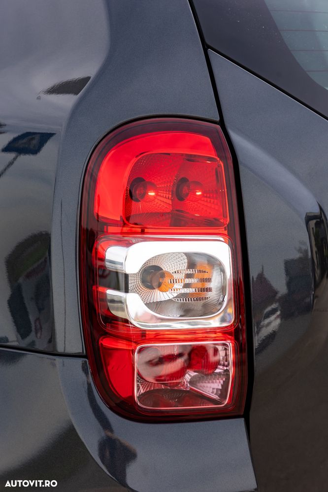 Dacia Duster dCi 110 FAP 4x2 Prestige - 24