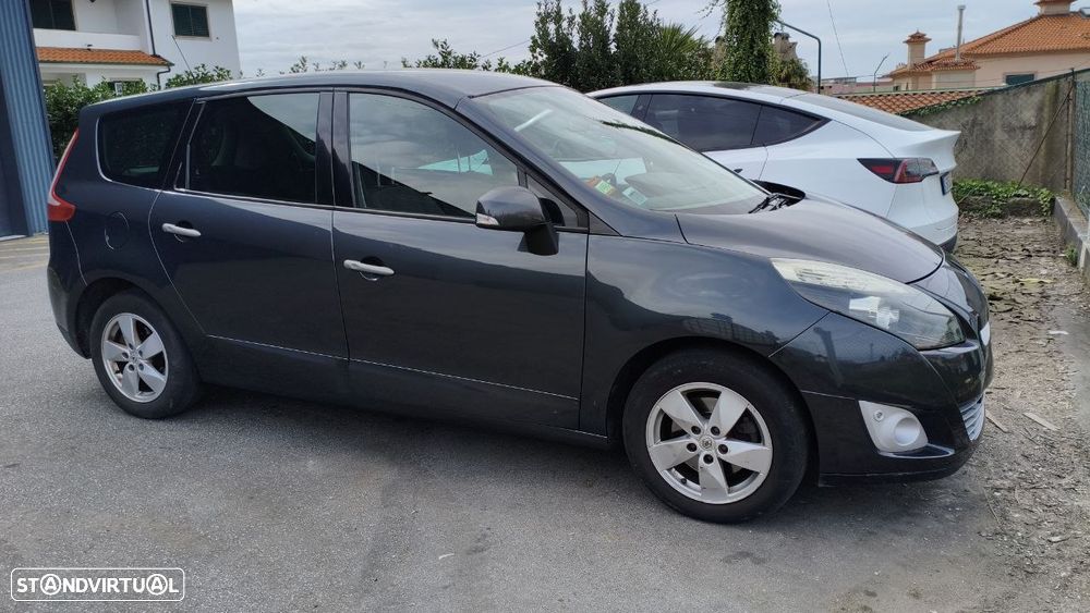 Renault Grand Scénic 1.5 dCi Dynamique S 7L - 2