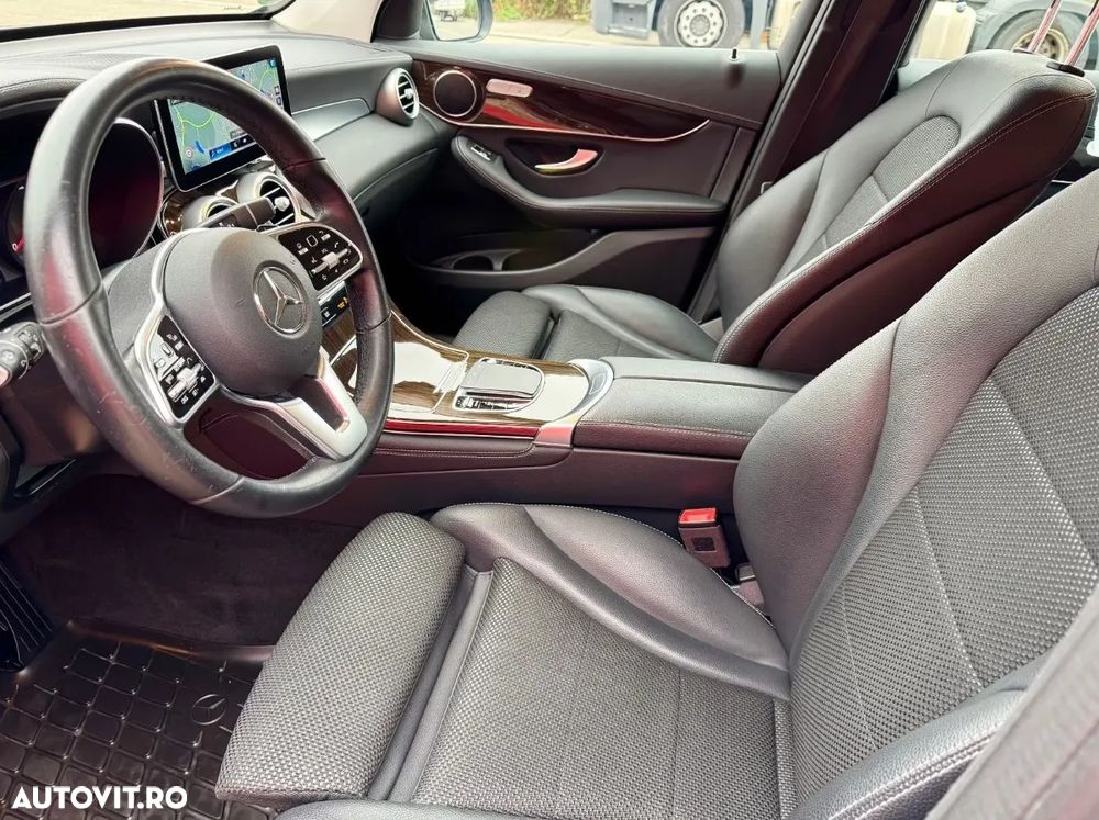 Mercedes-Benz GLC 300 d 4Matic 9G-TRONIC - 23