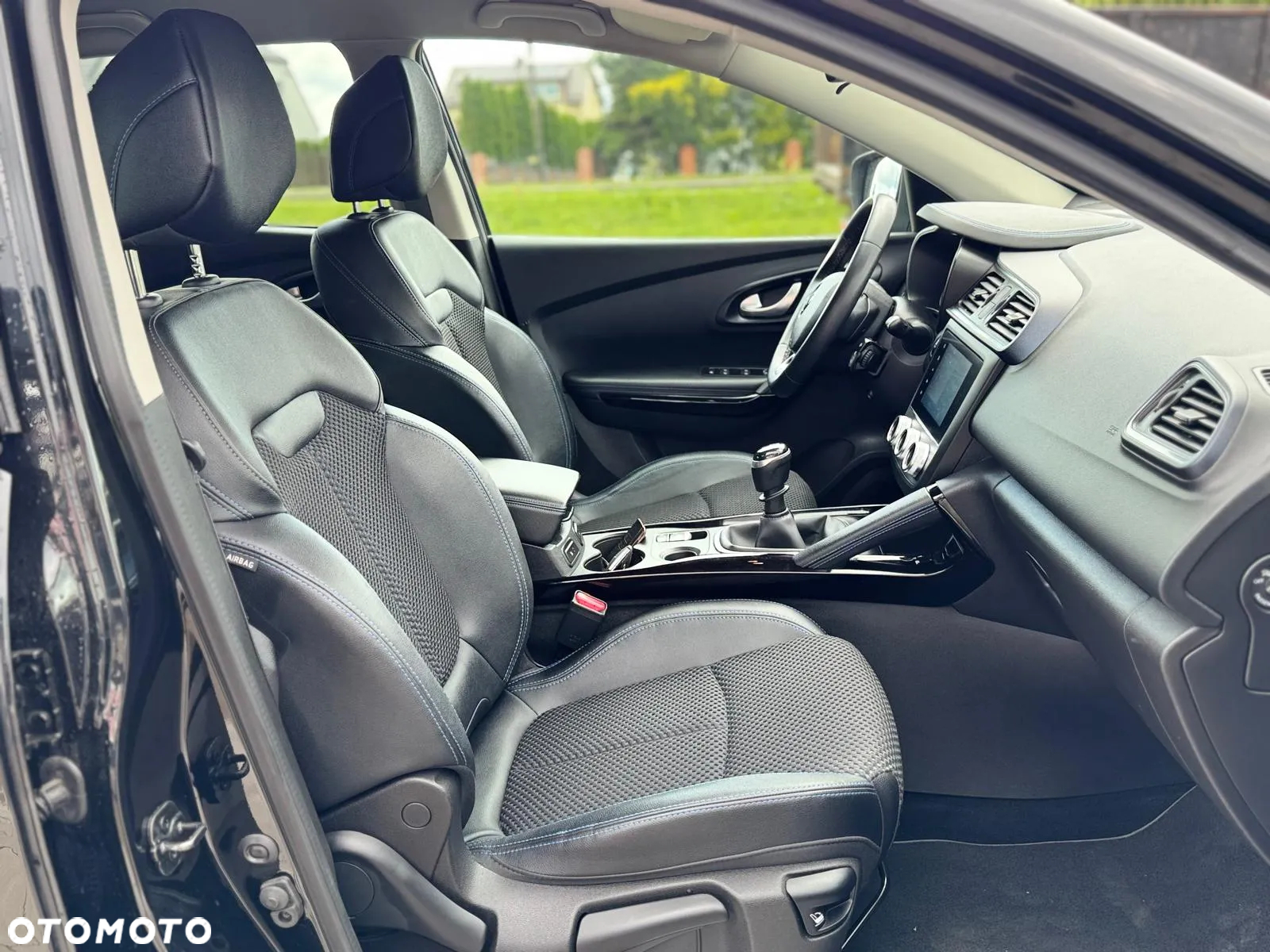 Renault Kadjar TCe 140 GPF INTENS - 24