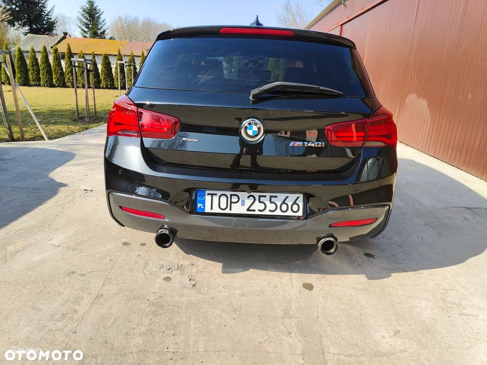 BMW 1M - 5