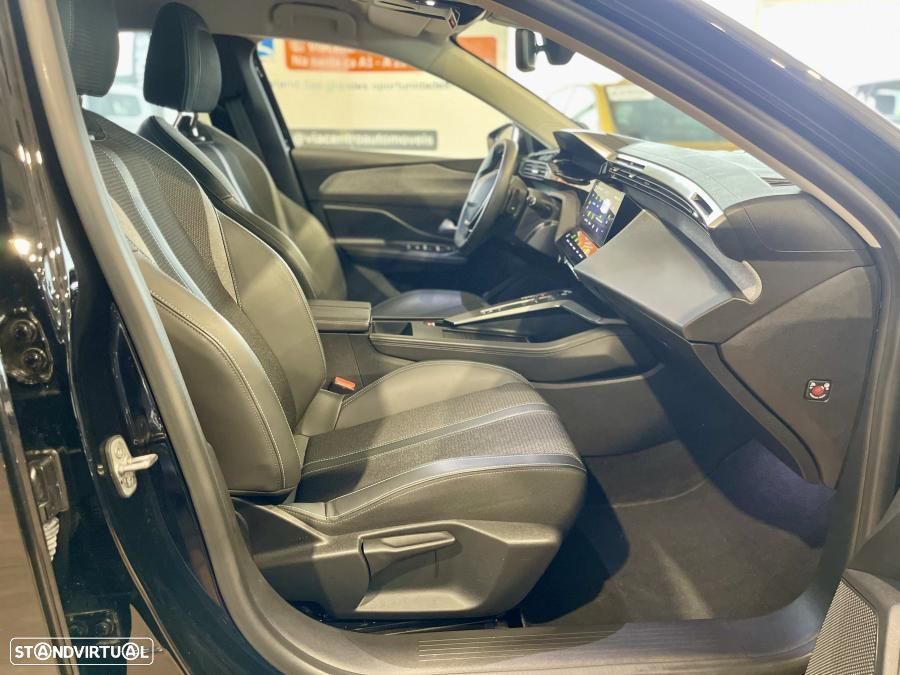 Peugeot 308 SW 1.5 BlueHDi Allure EAT8 - 26