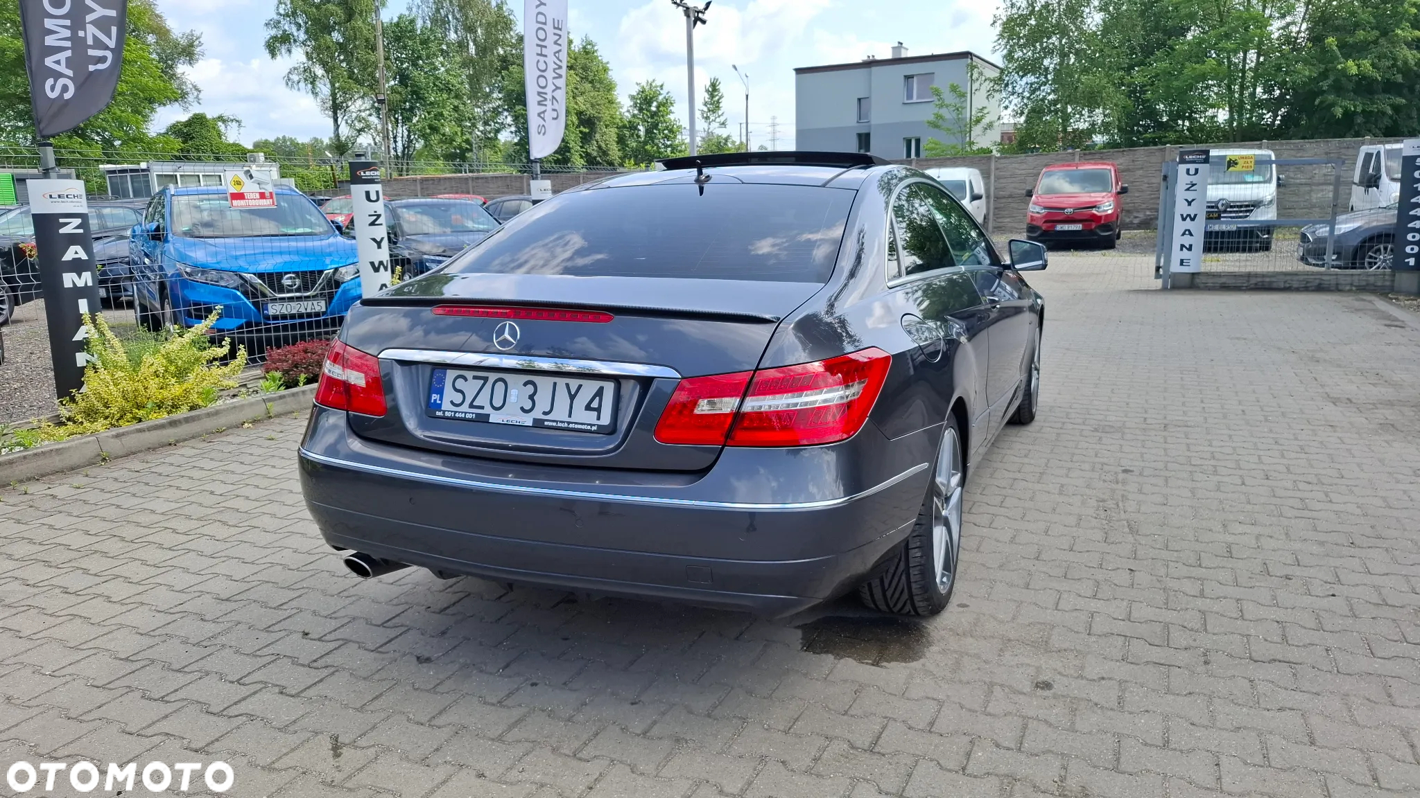 Mercedes-Benz Klasa E 250 CDI Coupe 7G-TRONIC - 12