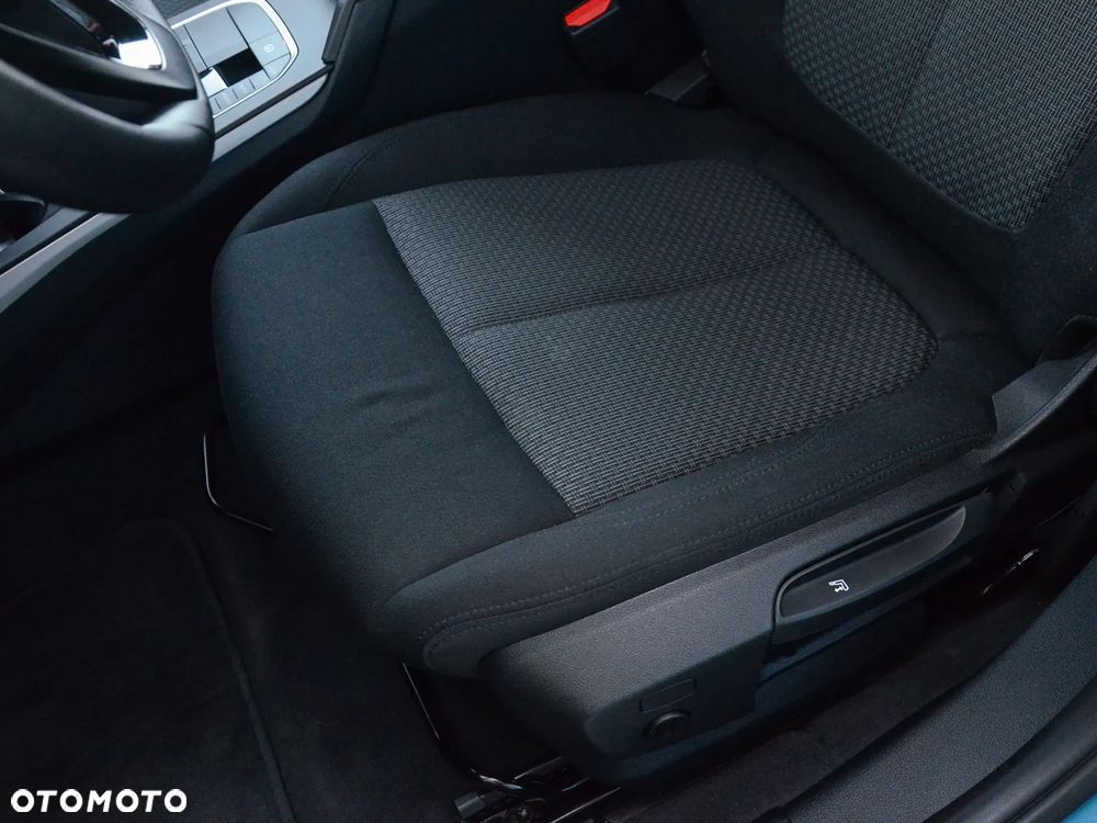 BMW Seria 1 118i Advantage - 18