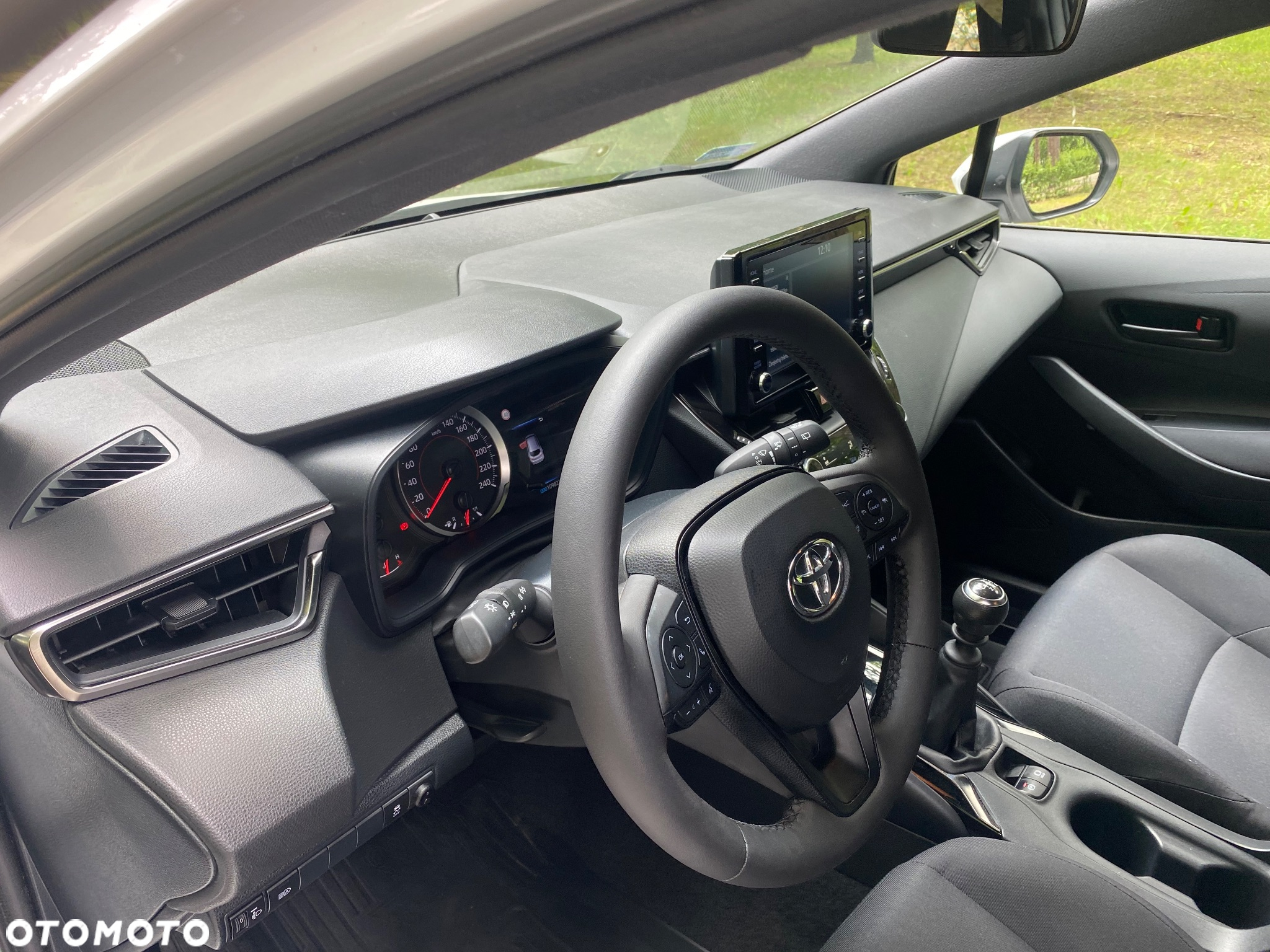 Toyota Corolla - 18